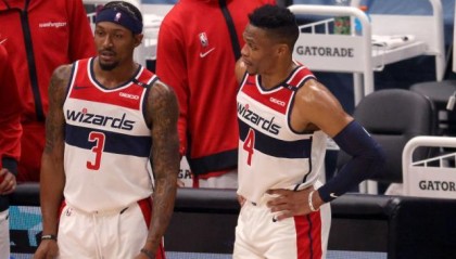 开云-冒险行动！比尔带伤拼杀 为季后赛他甘愿付出所有