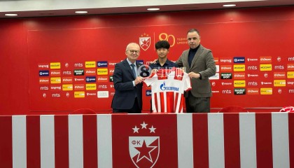 开云体育下载-津媒：万项展现出色门前嗅觉，若能加以雕琢有机会达到更高水准